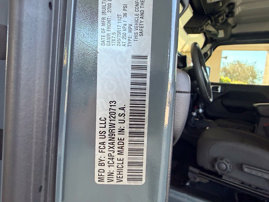 Used 2024 Jeep Wrangler Sport AWD/4WD image 25
