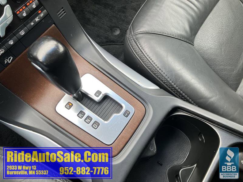 Used 2011 Volvo XC70 3.2 image 32