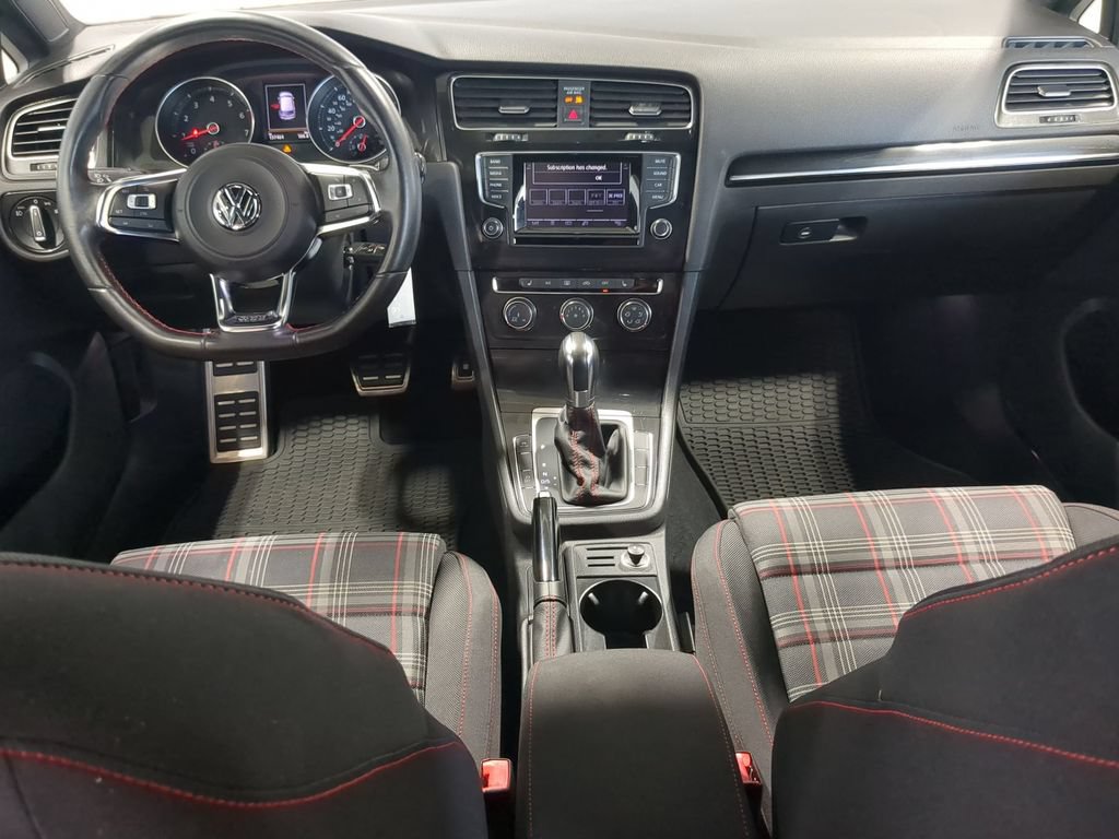 Used 2015 Volkswagen GTI S FWD image 18