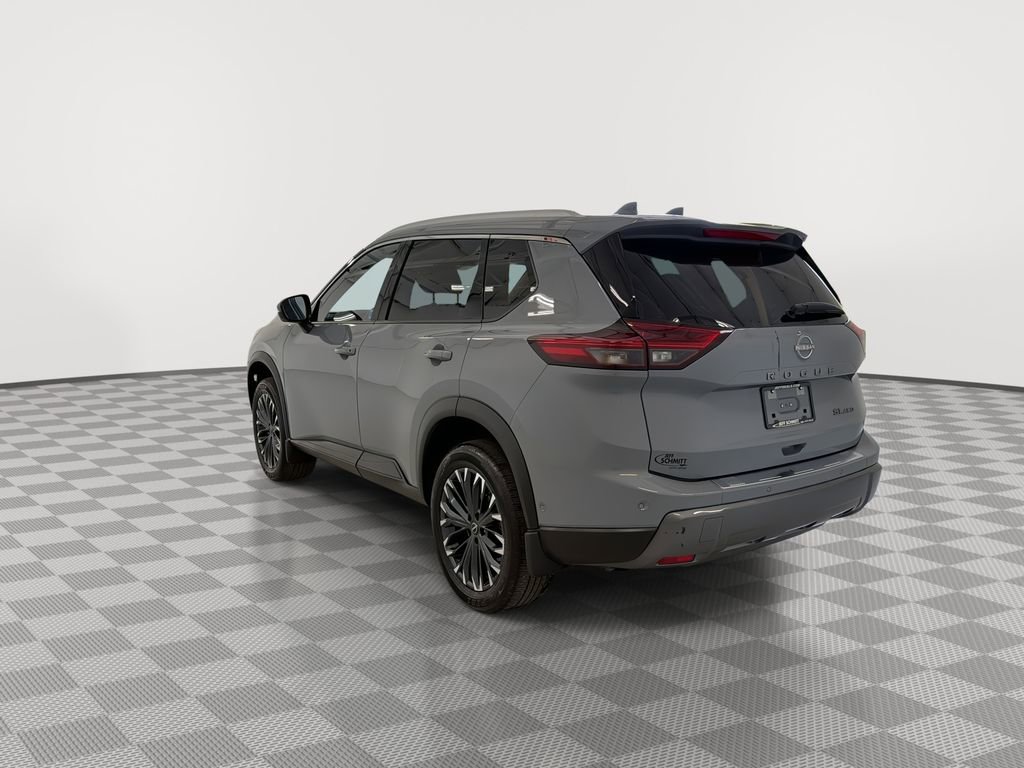 Certified 2025 Nissan Rogue SL w/ Tech Package AWD/4WD image 8
