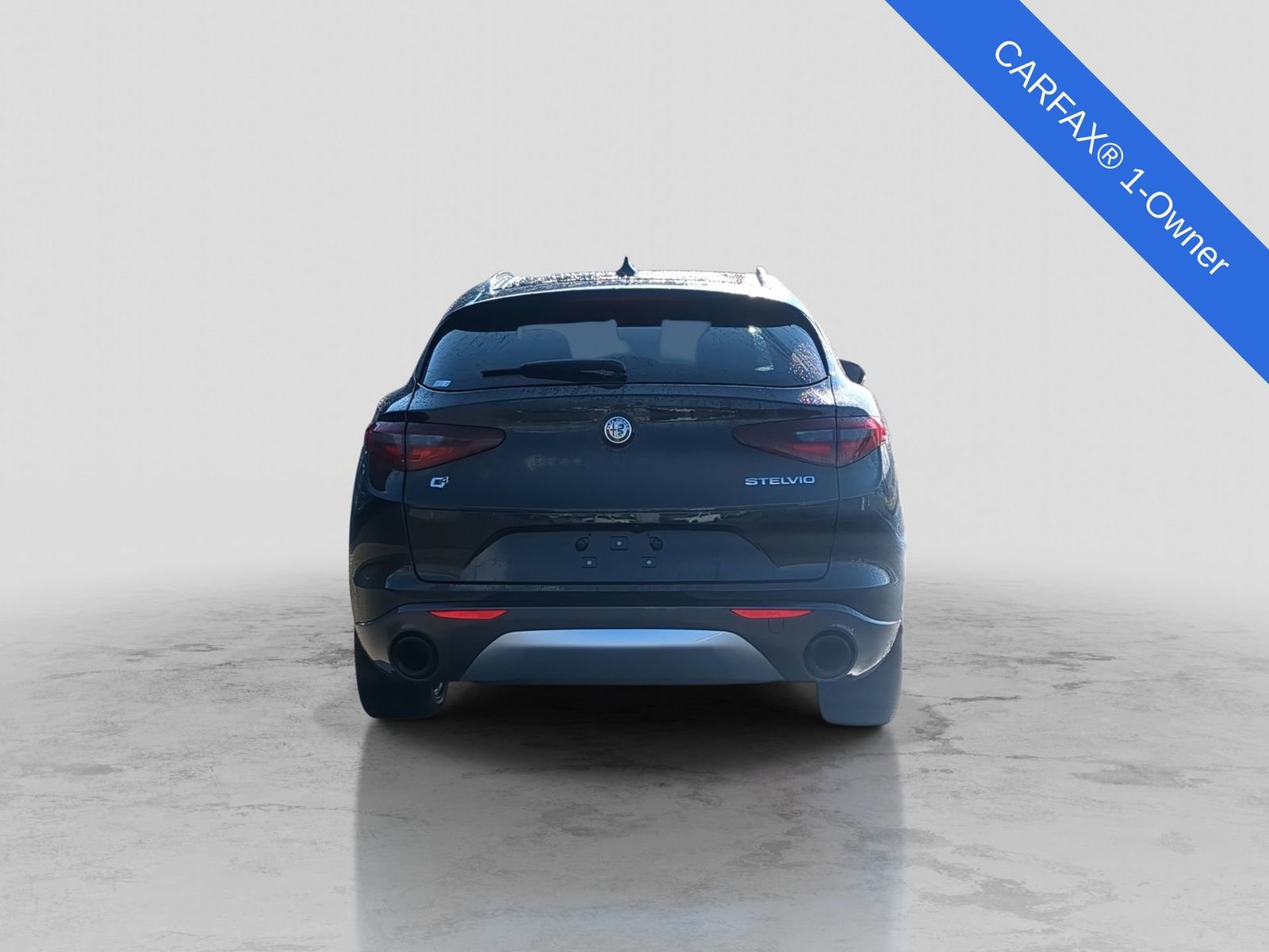 Used 2023 Alfa Romeo Stelvio Ti image 7