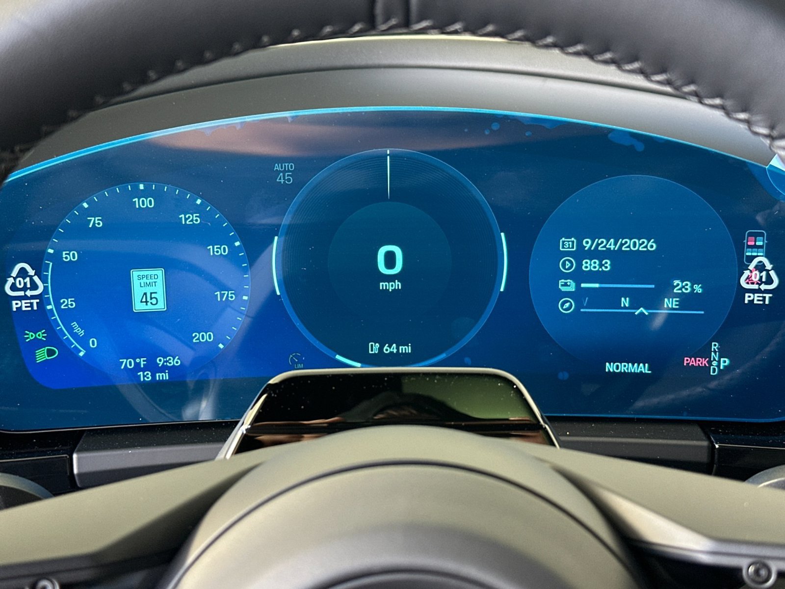 New 2026 Porsche Macan 4 Electric AWD/4WD image 31