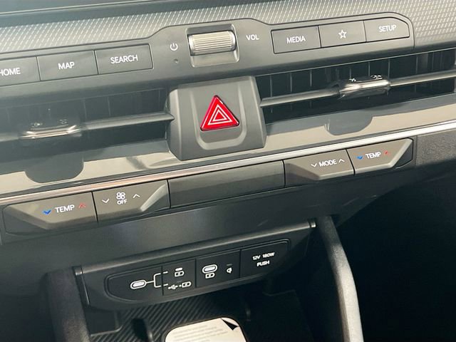 New 2025 Kia K4 GT-Line w/ GT-Line Sunroof Package image 16