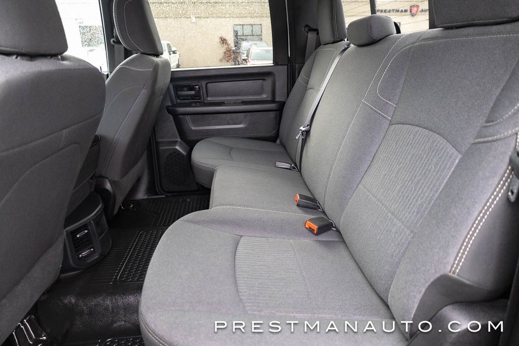 Used 2024 RAM 2500 Tradesman w/ Chrome Appearance Group image 35