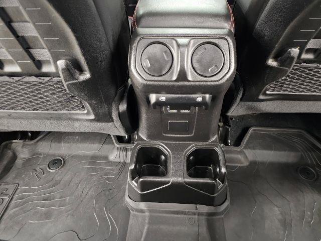 Used 2022 Jeep Gladiator Rubicon w/ Cold Weather Group AWD/4WD image 38