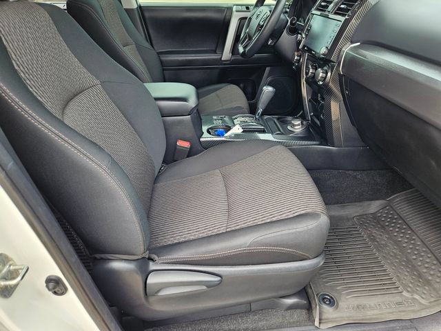 Used 2022 Toyota 4Runner Trail Special Edition AWD/4WD image 11