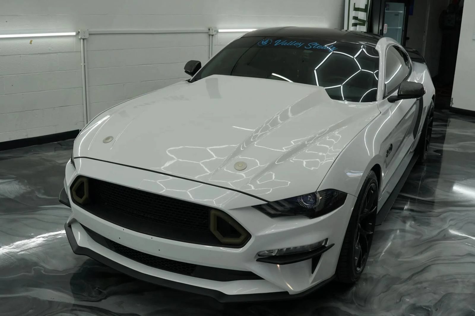 Used 2019 Ford Mustang GT Premium w/ Equipment Group 401A RWD image 44