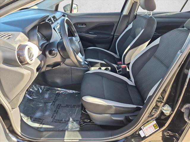 Used 2021 Nissan Versa SV FWD image 14