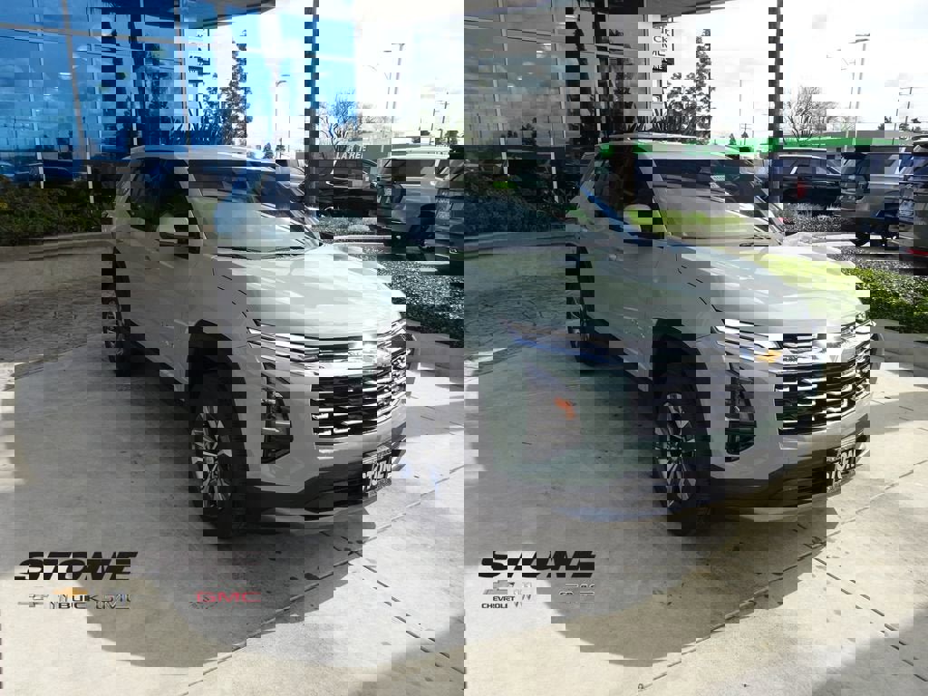 New 2026 Chevrolet Equinox LT w/ Convenience Package II image 1