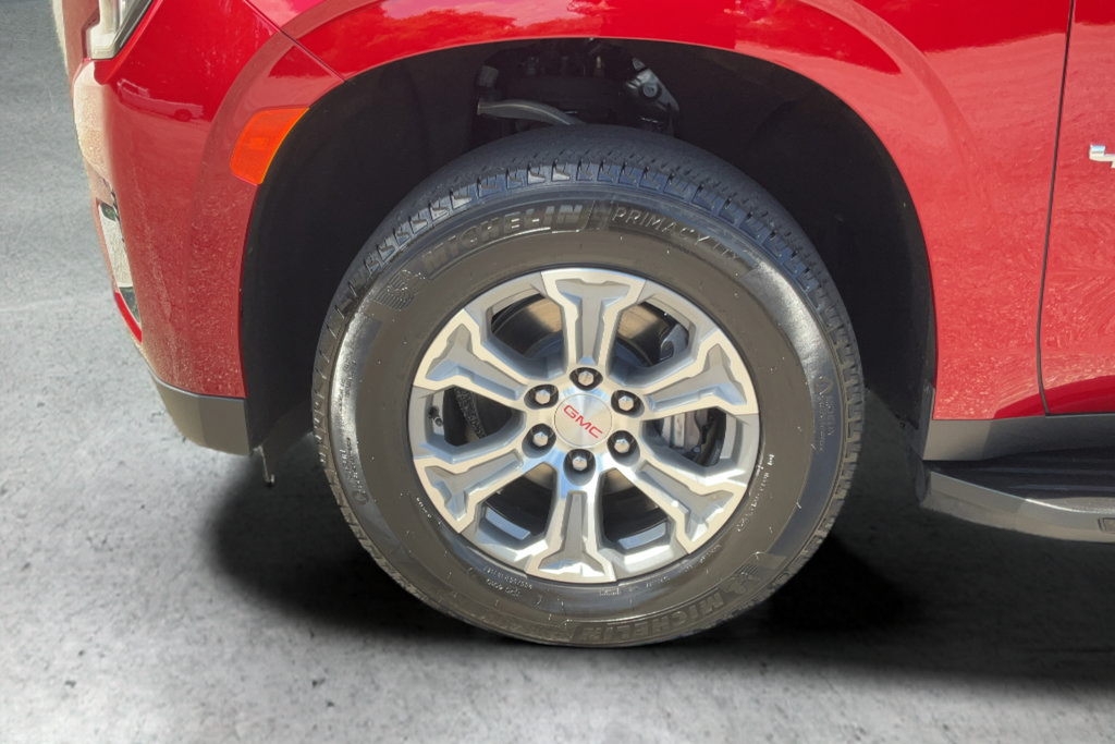 Certified 2024 GMC Yukon SLE RWD image 24