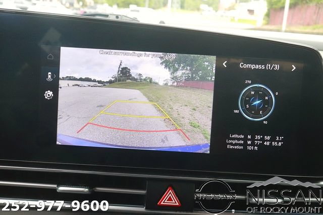 Used 2024 Hyundai Elantra SEL FWD image 25