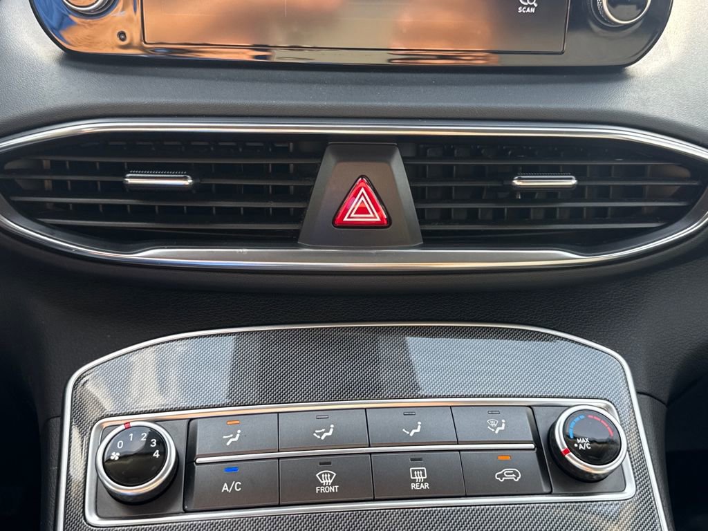 Used 2023 Hyundai Santa Fe SE image 22