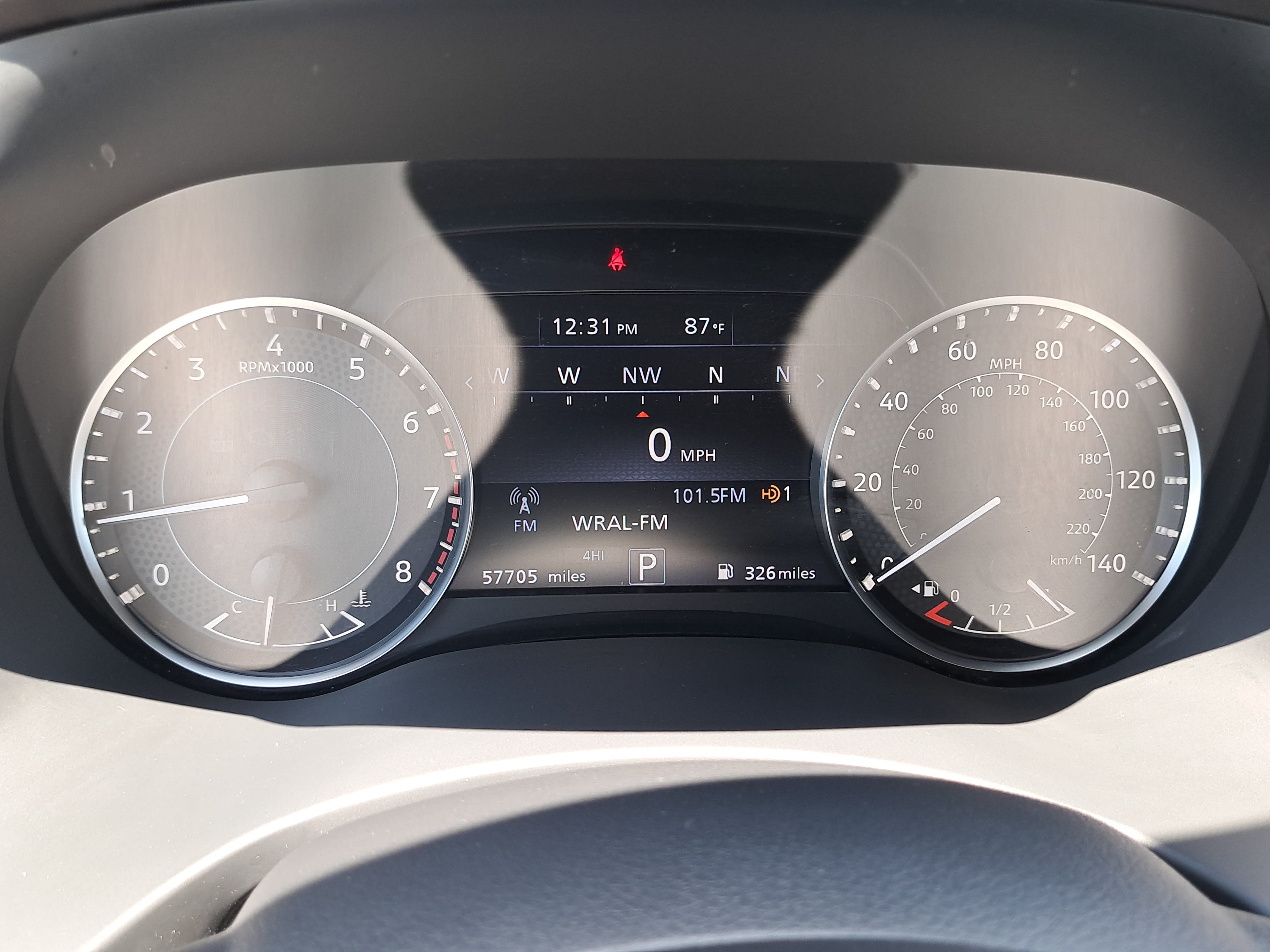Used 2022 Nissan Armada SL AWD/4WD image 20