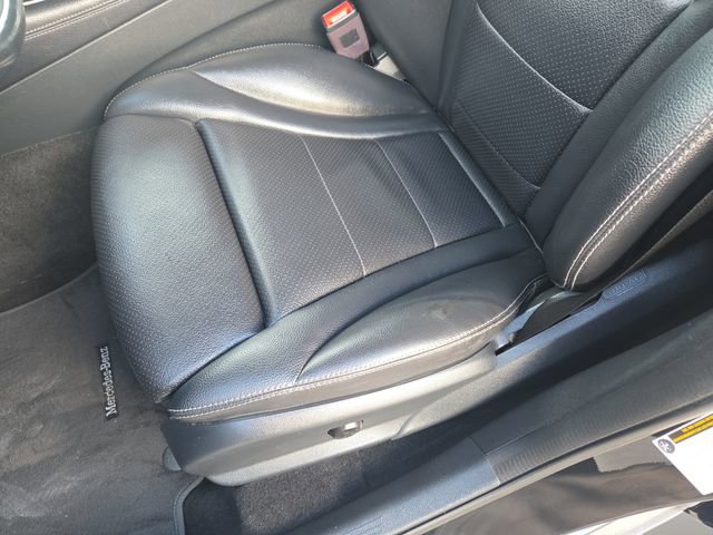 Used 2019 Mercedes-Benz GLC 350e 4MATIC image 31