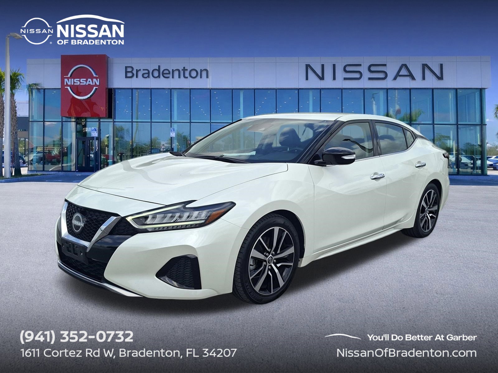 Used 2023 Nissan Maxima SV w/ Floor Mat Group FWD image 1