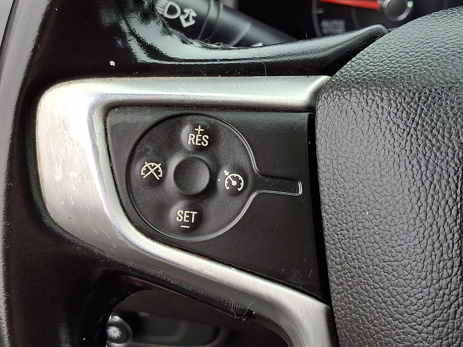 Used 2018 GMC Terrain SLE w/ Driver Convenience Package image 21