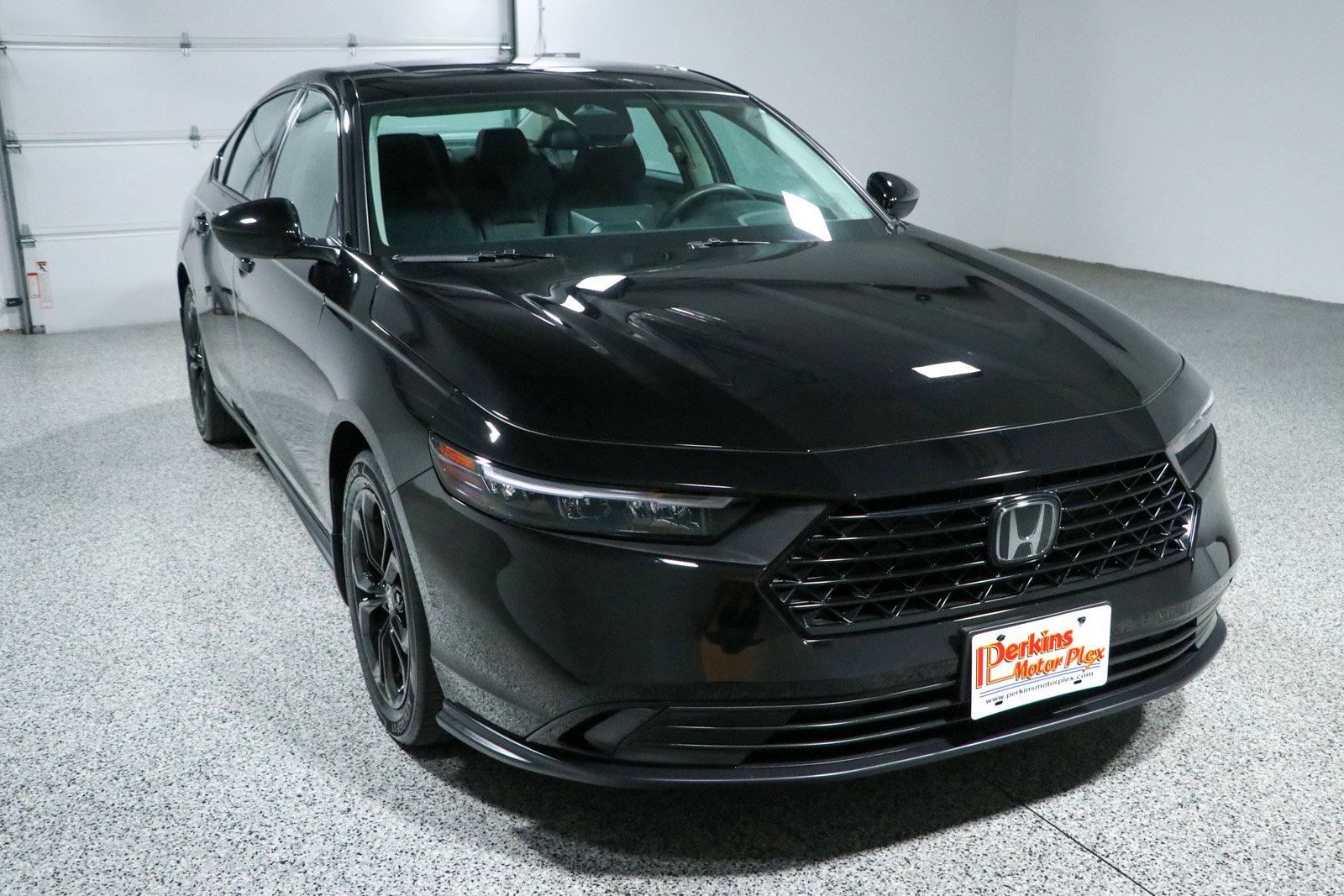 Used 2025 Honda Accord SE image 5