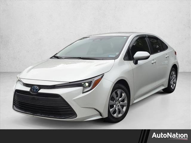 Used 2023 Toyota Corolla LE image 1