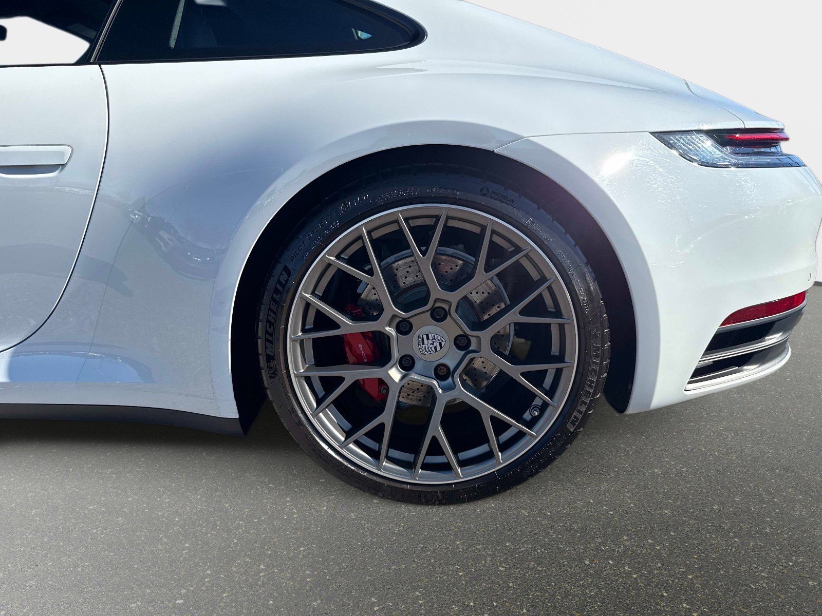 Used 2020 Porsche 911 Carrera S image 10