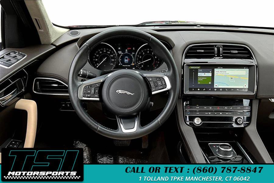 Used 2020 Jaguar F-PACE Prestige image 5