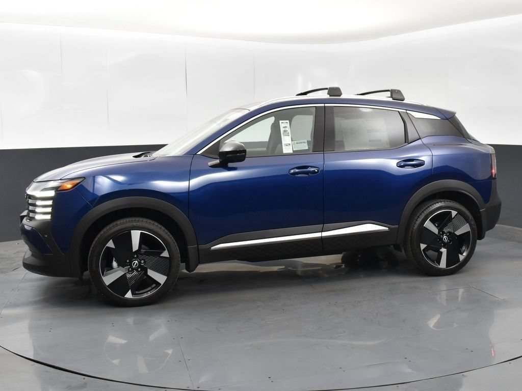 New 2026 Nissan Kicks SR w/ Cold Weather Package AWD/4WD image 4