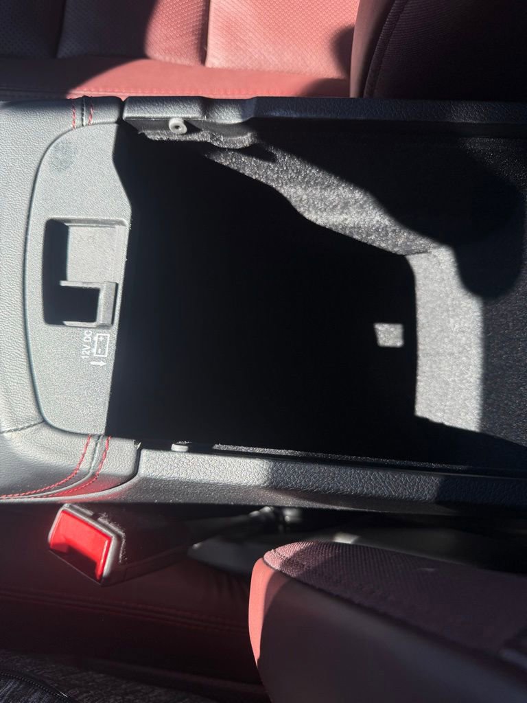 Used 2023 Dodge Durango R/T image 30