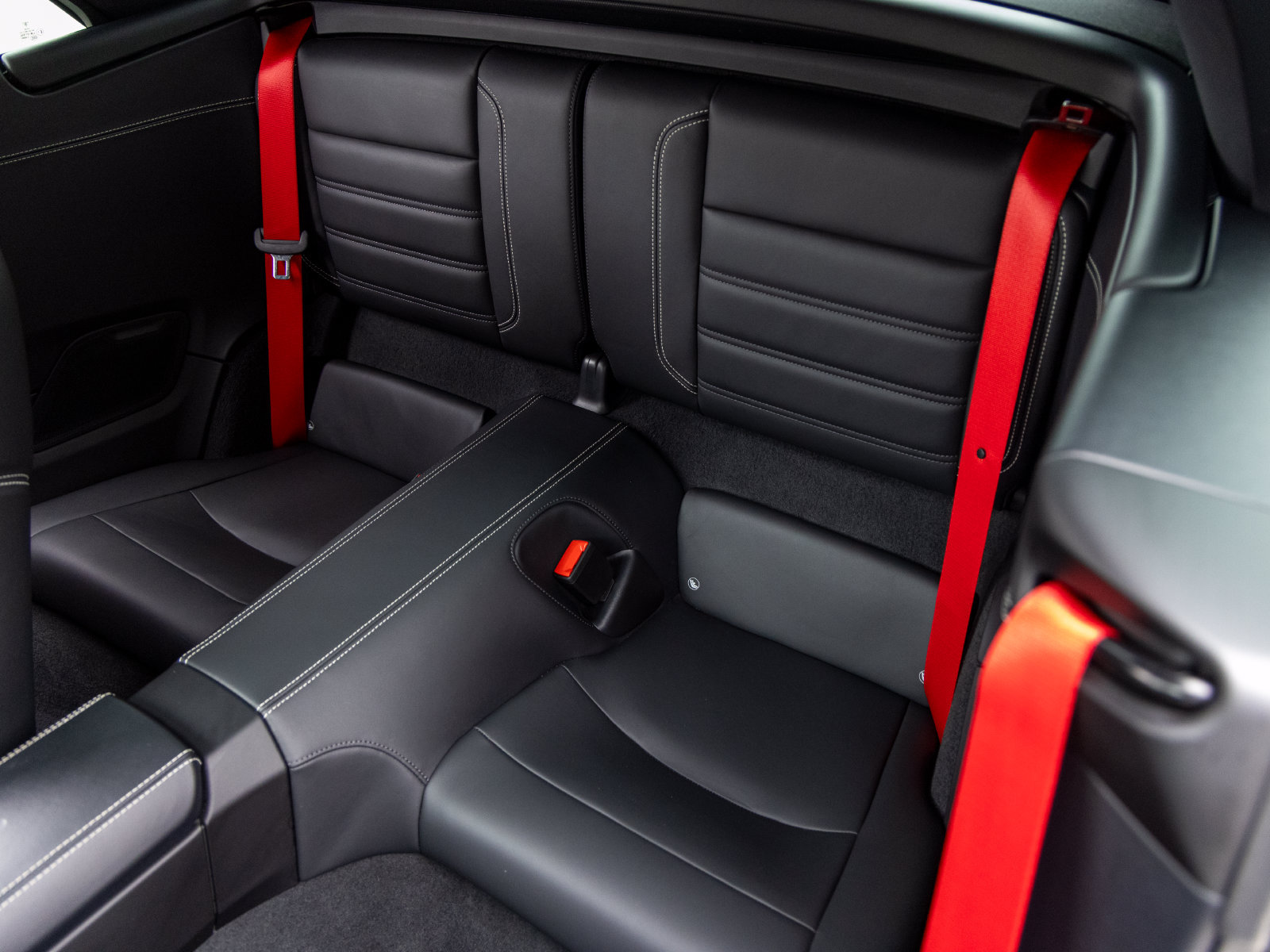 Certified 2025 Porsche 911 Carrera GTS RWD image 48