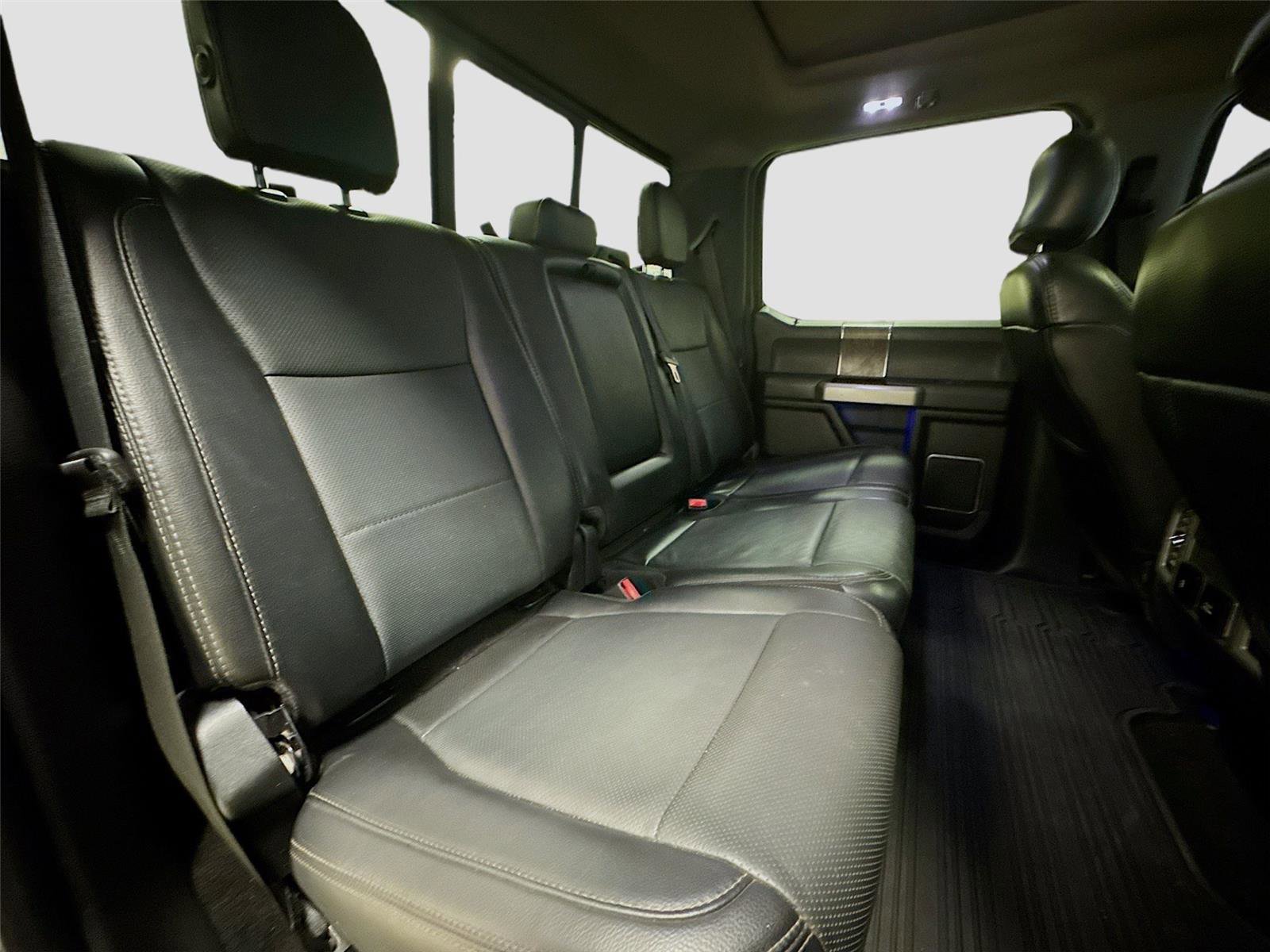 Used 2017 Ford F250 Lariat w/ Lariat Ultimate Package image 28