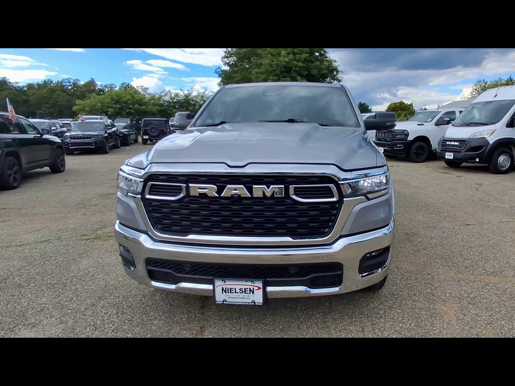 Used 2025 RAM 1500 Big Horn AWD/4WD image 3