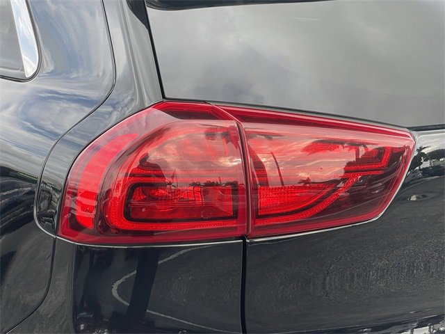 Certified 2022 Kia Niro EX image 7