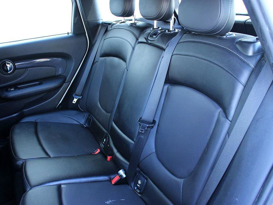 Used 2017 MINI Cooper Clubman S FWD image 15