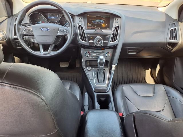 Used 2015 Ford Focus Titanium w/ Titanium Cold Weather Package FWD image 9