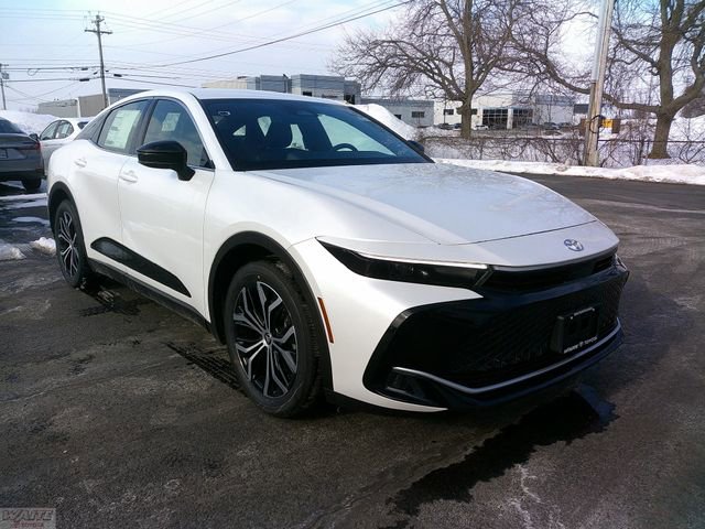 New 2026 Toyota Crown XLE video 1