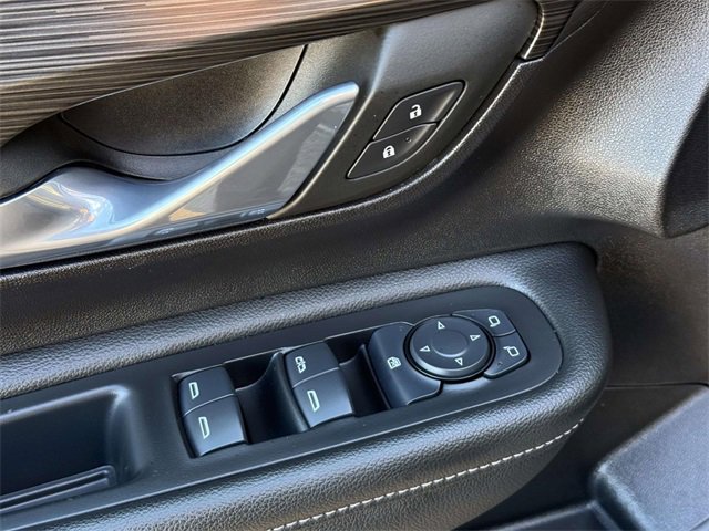 Certified 2024 GMC Terrain SLE image 17