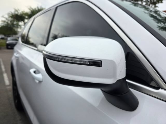 Certified 2024 Kia Telluride EX w/ EX Captain's Chair Package FWD image 6