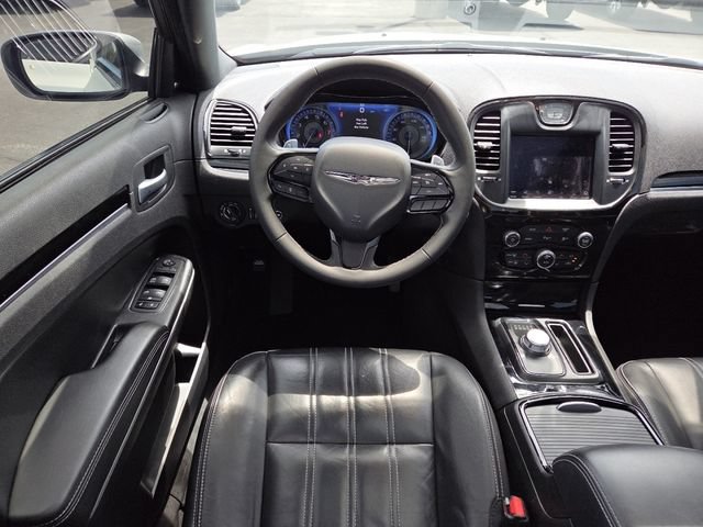 Used 2023 Chrysler 300 S RWD image 29