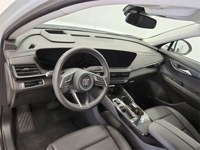 Used 2025 Buick Envision Preferred image 17
