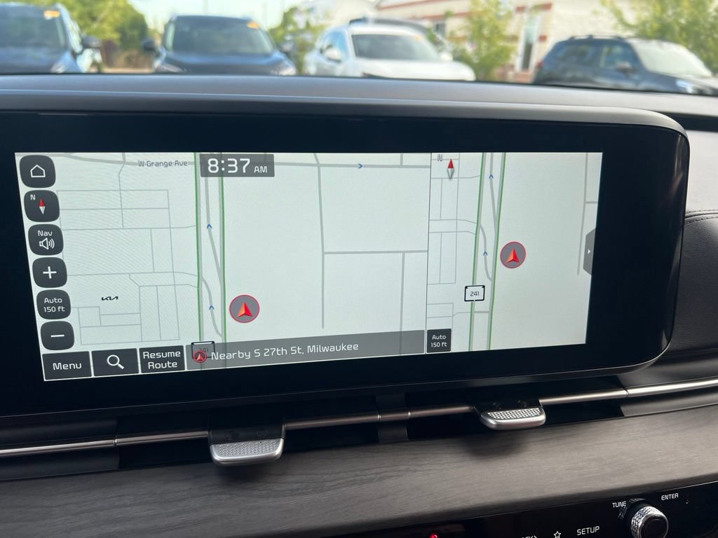 Certified 2023 Kia Carnival SX FWD image 47