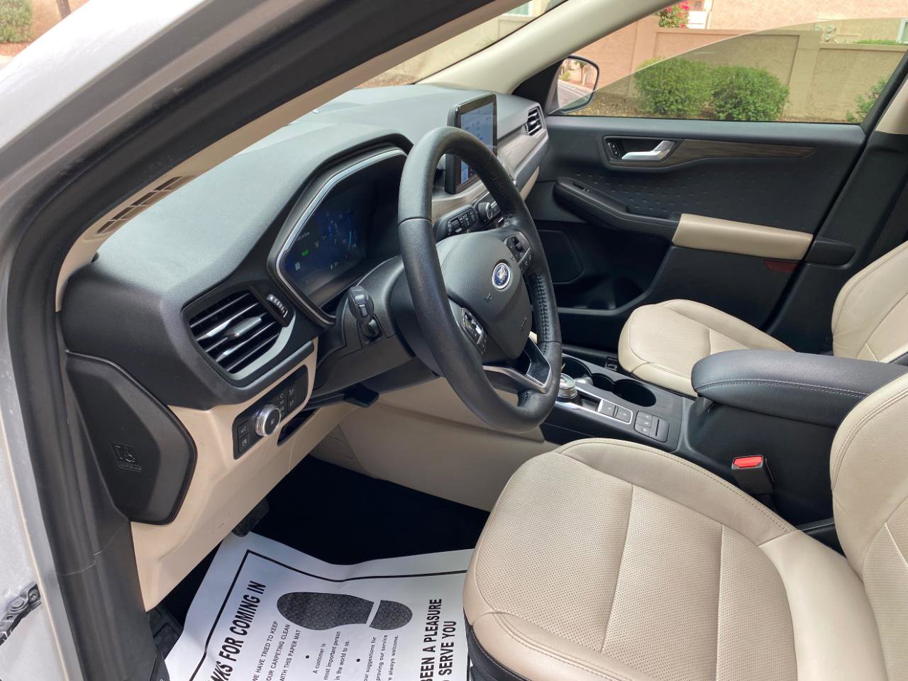 Used 2020 Ford Escape Titanium w/ Titanium Premium Package 2.0 image 29