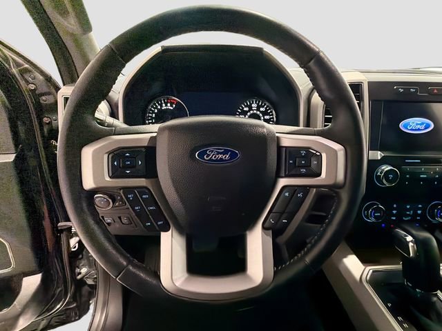 Used 2019 Ford F150 Lariat w/ Trailer Tow Package image 8