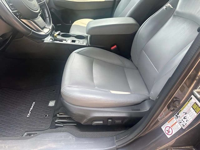 Used 2019 Subaru Outback 2.5i Limited AWD/4WD image 7
