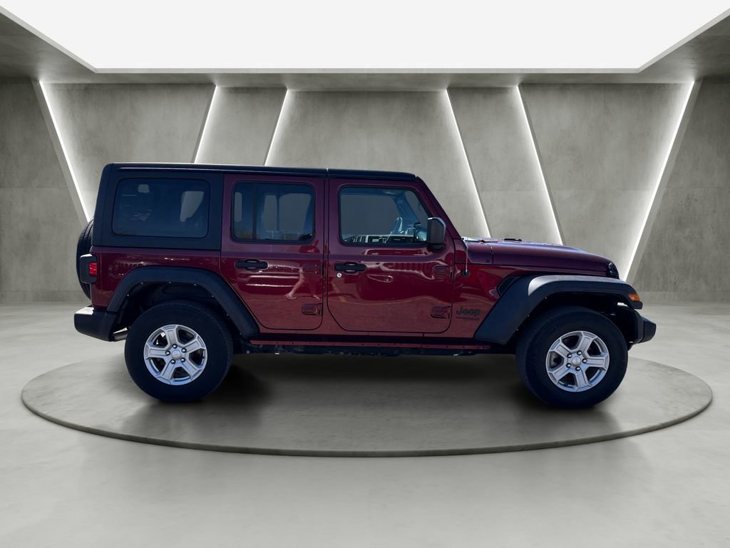 Used 2022 Jeep Wrangler Unlimited Sport AWD/4WD image 8