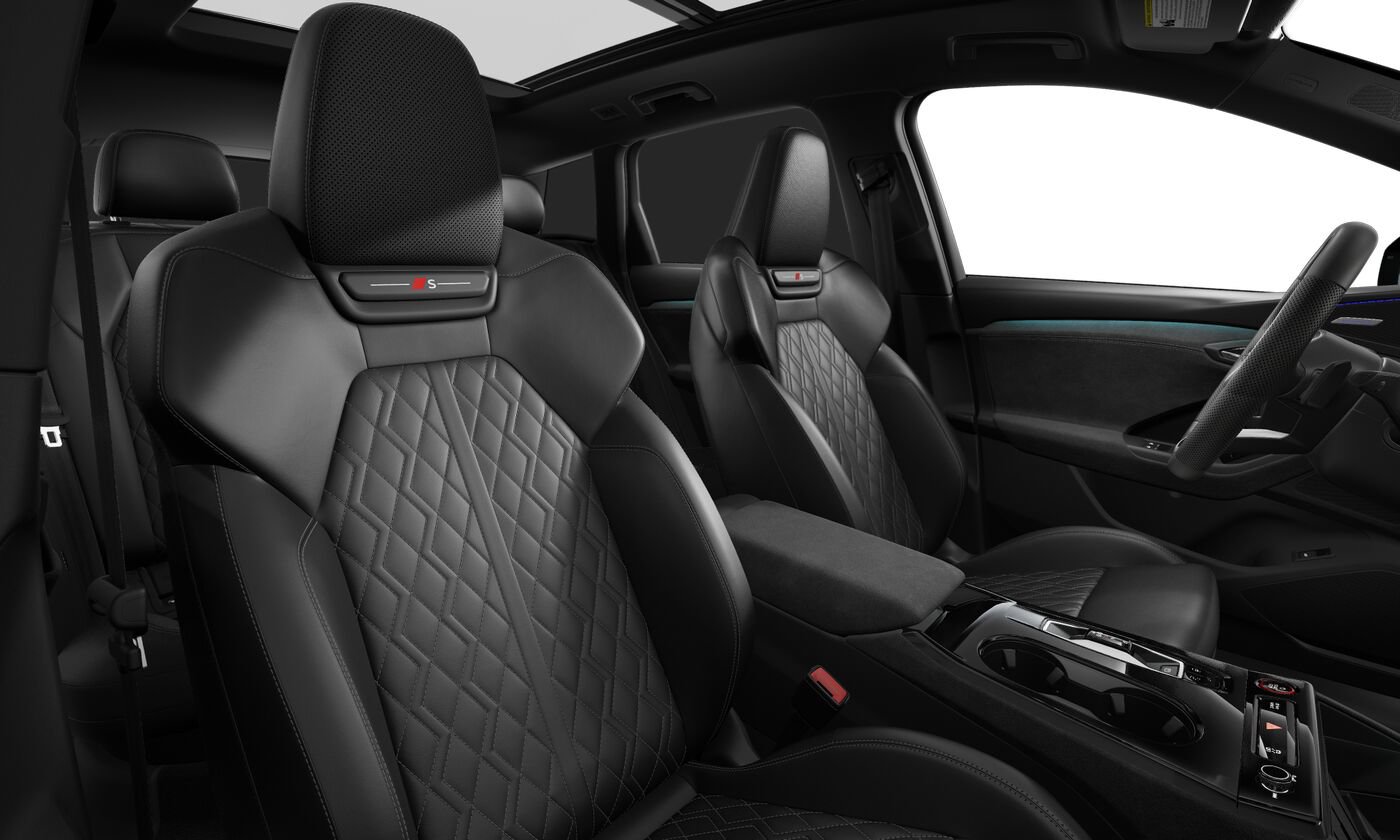 Certified 2025 Audi SQ6 e-tron Prestige w/ Black Edition One AWD/4WD image 5