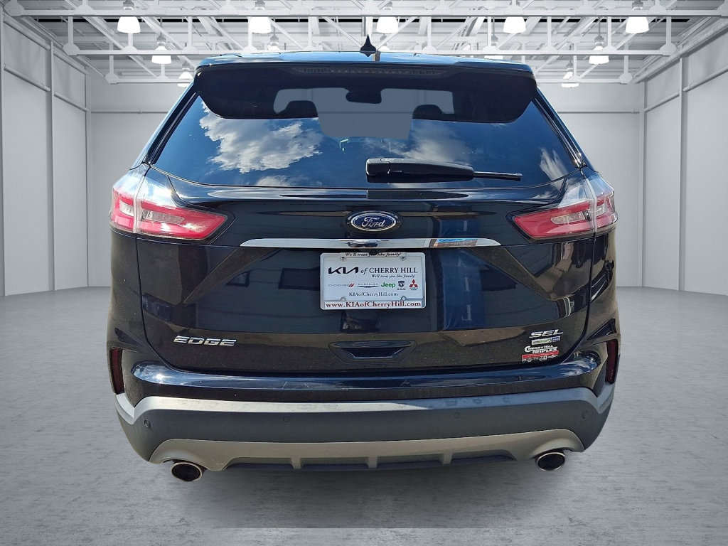 Used 2020 Ford Edge SEL w/ Convenience Package AWD/4WD image 4