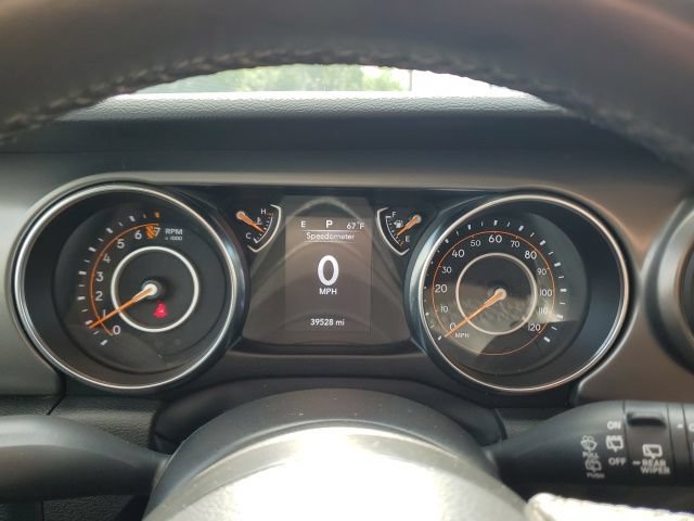 Used 2022 Jeep Wrangler Unlimited Sport AWD/4WD image 25