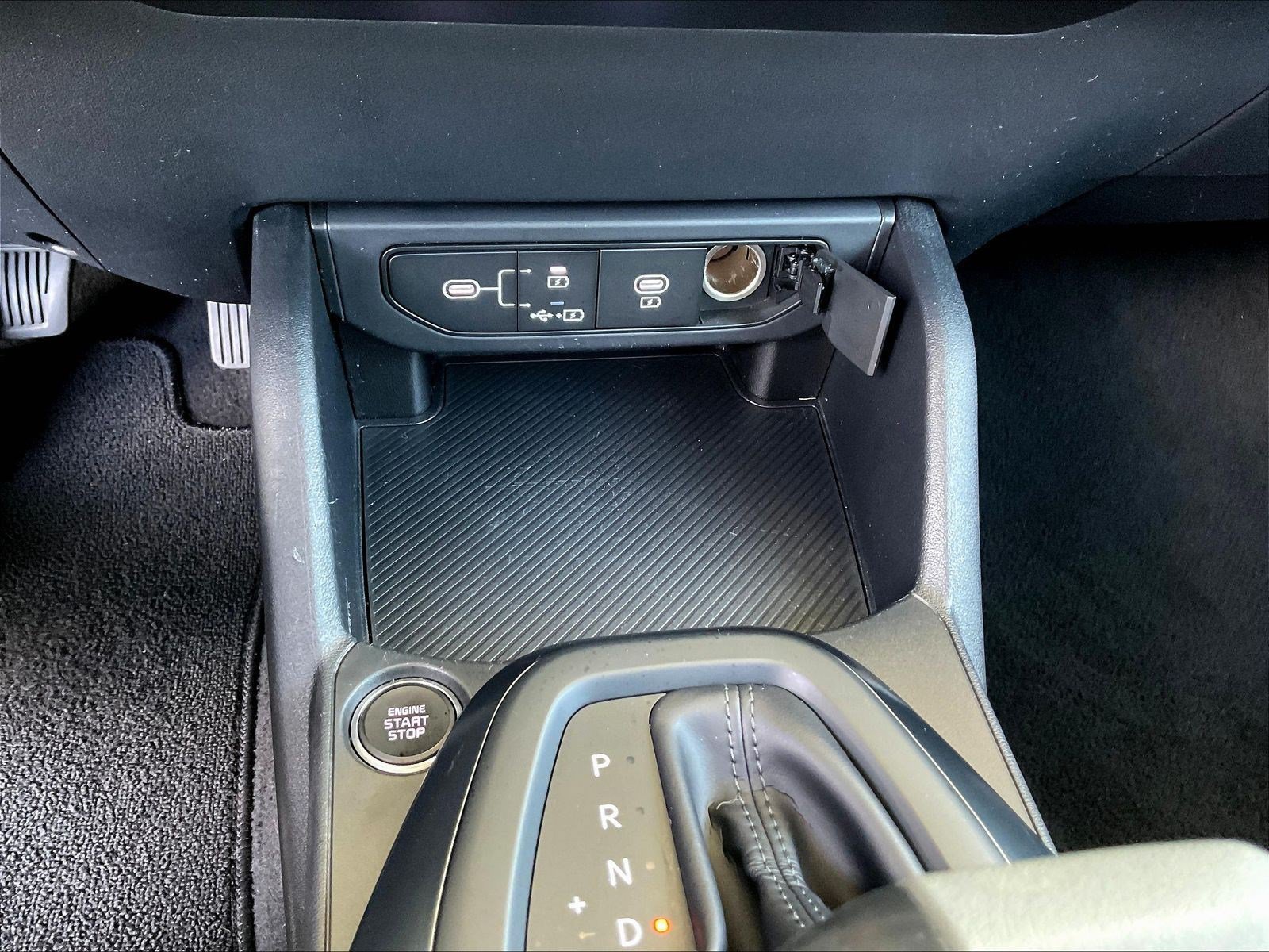 Used 2025 Kia K4 FWD image 15