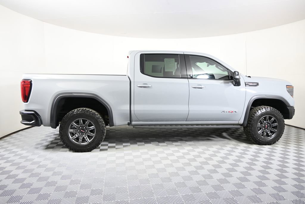 Used 2025 GMC Sierra 1500 AT4X image 8