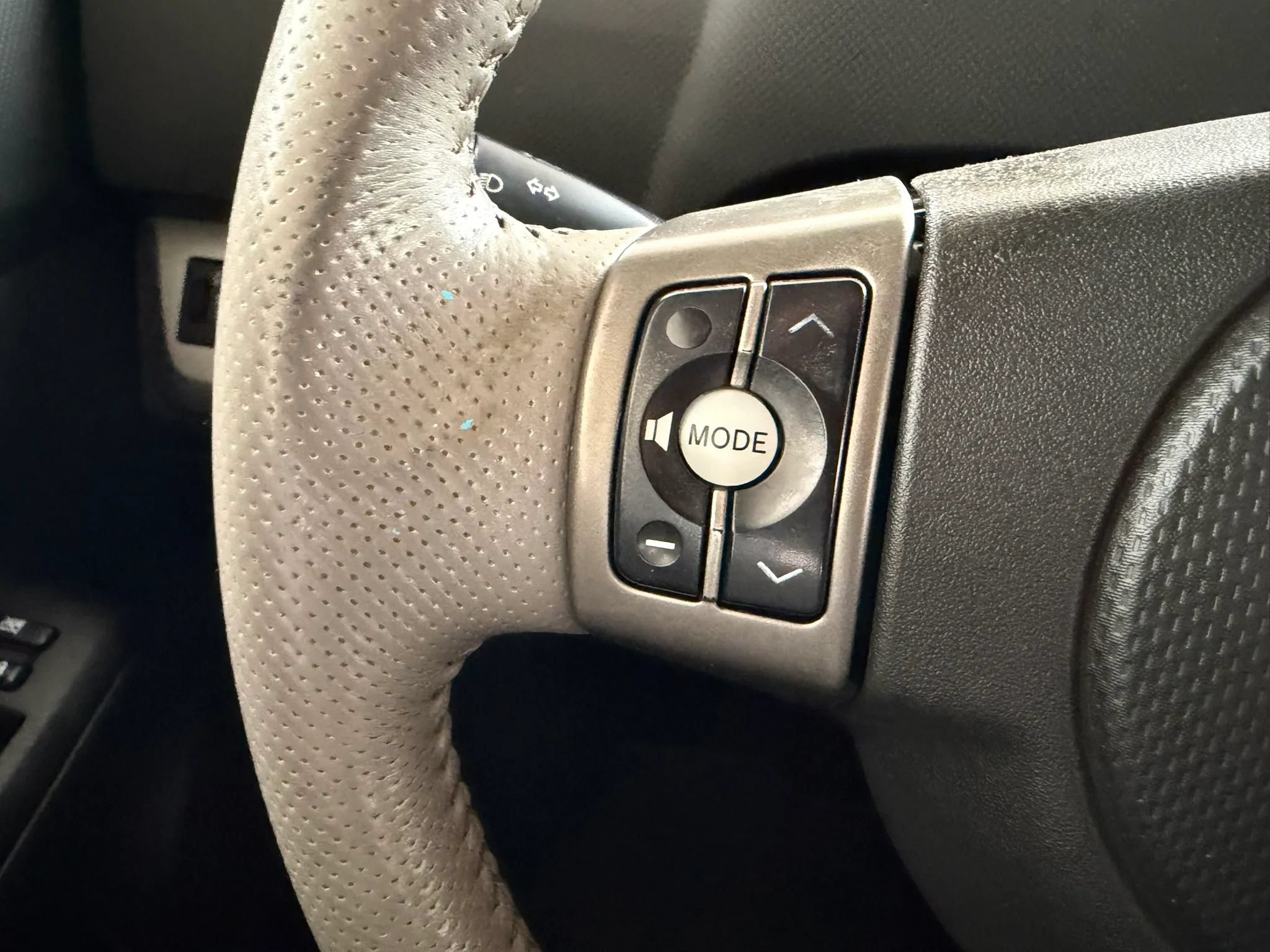 Used 2015 Scion xB FWD image 16