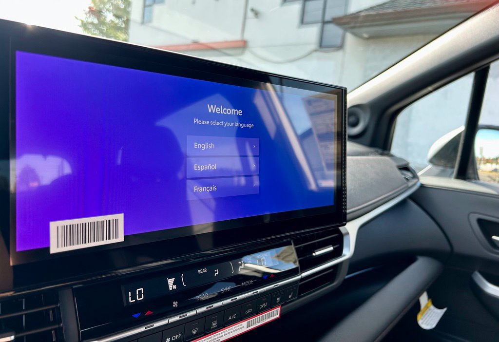 New 2026 Toyota Sienna Limited AWD/4WD image 25