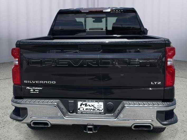 Used 2023 Chevrolet Silverado 1500 LTZ w/ LTZ Premium Package AWD/4WD image 4